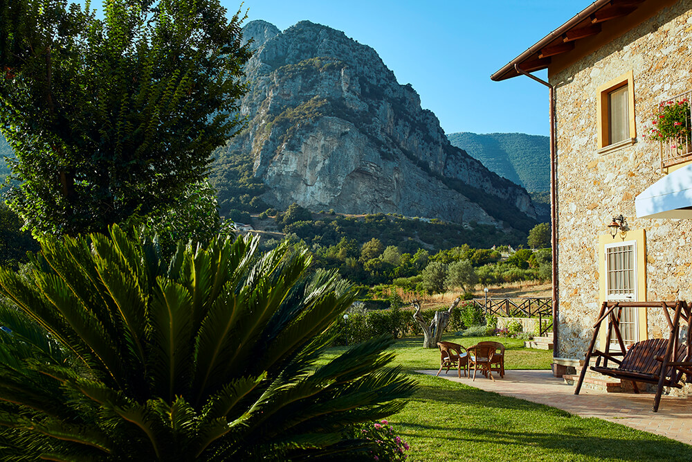 Slow trourism destinations. How do you slow travel?