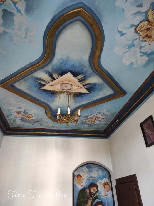 Zabytkowa kaplica w Czyżowie.