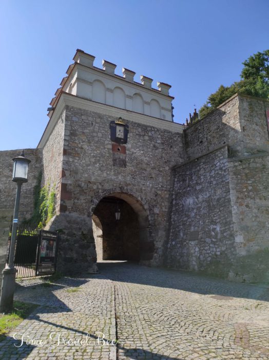 Brama Warszawaka w Opatowie, świętkorzyskie.