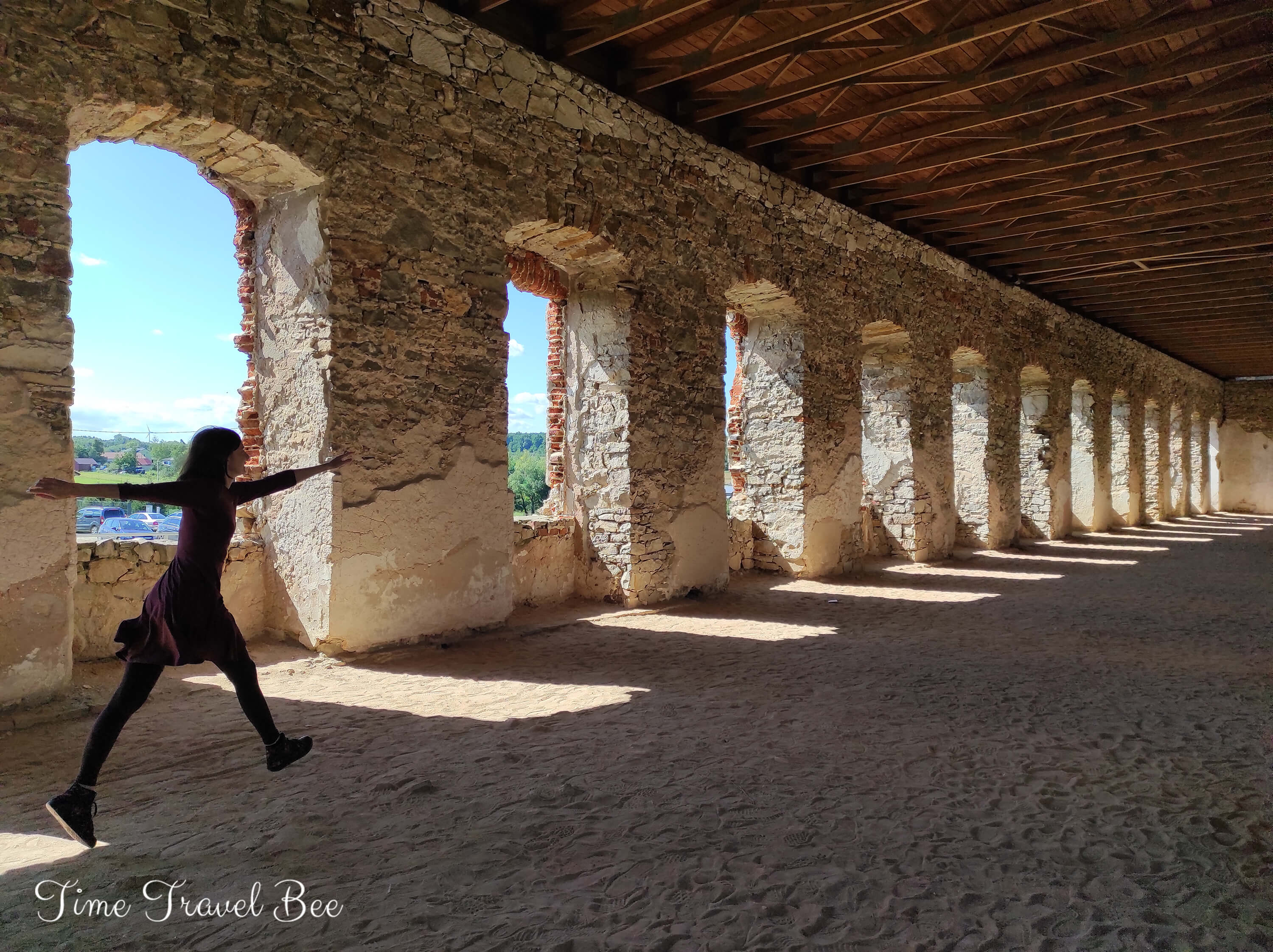 Ruiny zamku w Ujeździe.