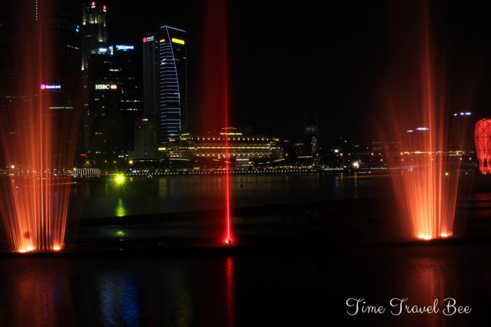 Lights show Singapore. How to visit Singapore in one day?